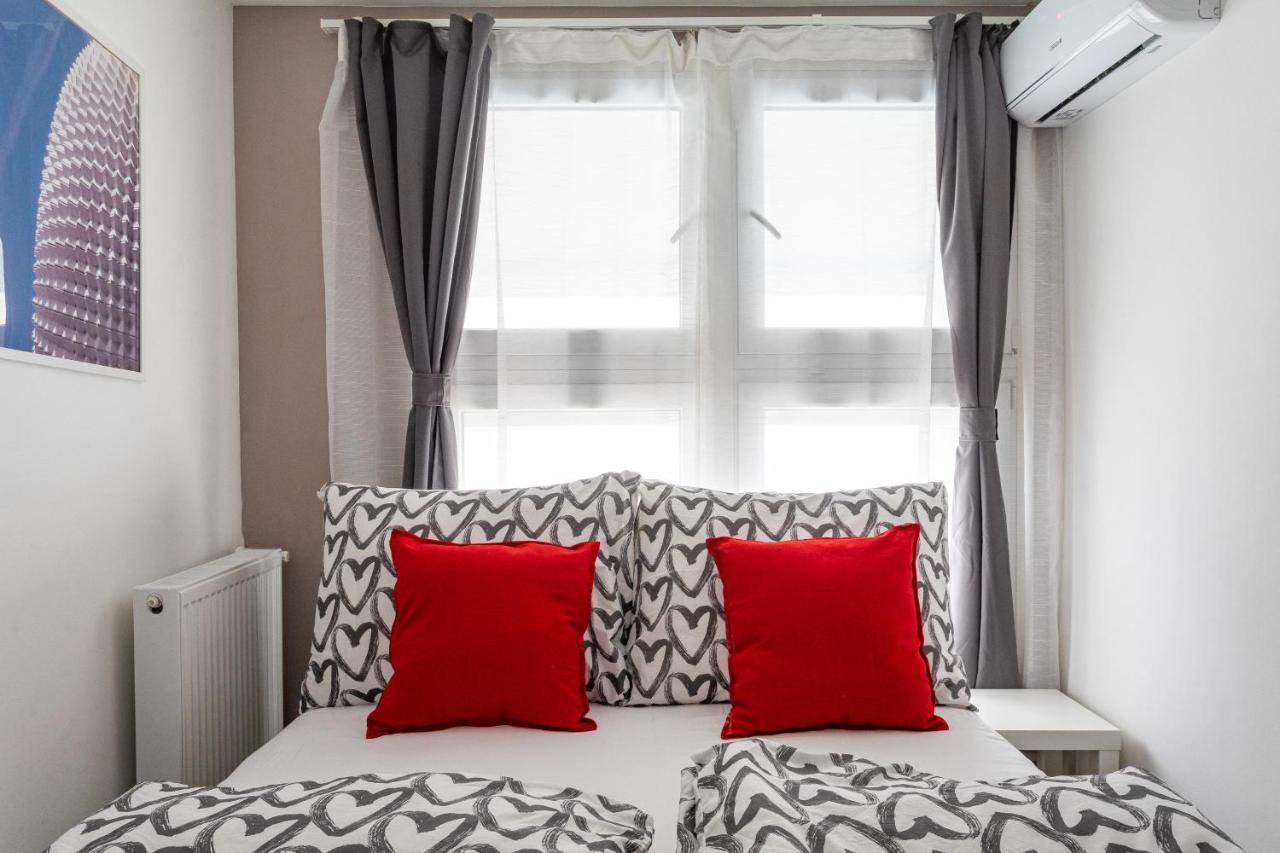 Rakoczi 4 Bedroom Centre Apartment Budapest Eksteriør billede